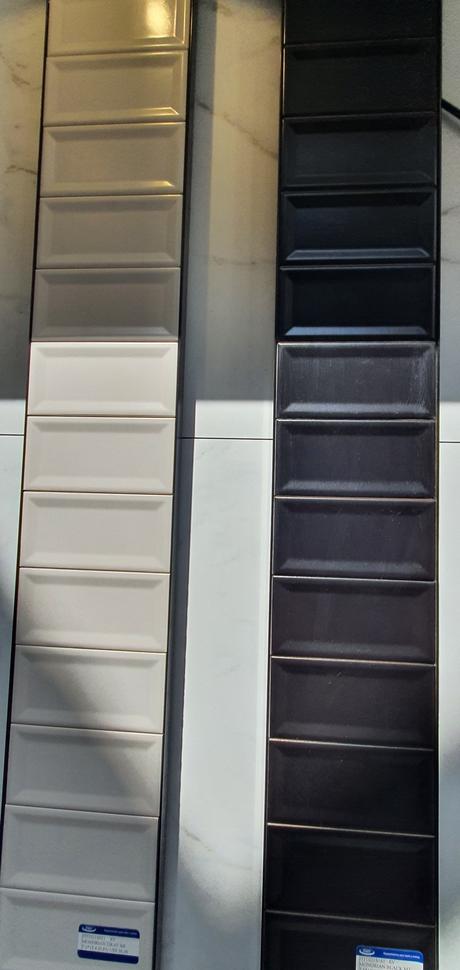 Novedades en revestimientos símil madera y en gran formato de Bagno & Company 20201118_150321