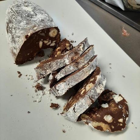 SALAMI DULCE DE GALLETAS Y CHOCOLATE