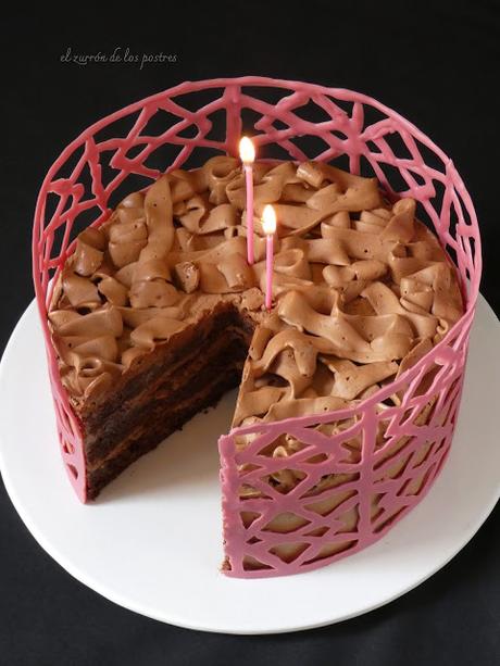 Tarta de Chocolate con cenefa Ruby Tarta de Chocolate con cenefa Ruby
