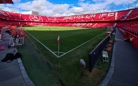 LaLiga podría abrir los estadios al público en enero