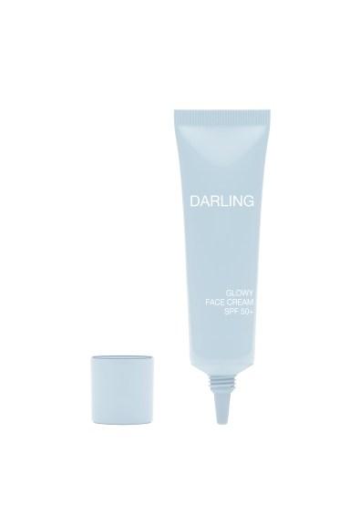 DARLING GLOWY: LA CREMA FACIAL PARA COMENZAR 2021 BRILLANDO