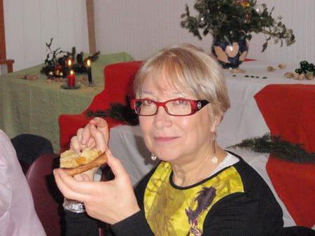 Que la Tierra te sea Leve Hermana Pagiusco