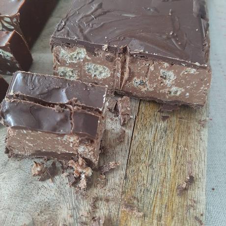 TURRON SUCHARD KETO CON CORTEZAS