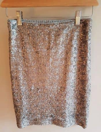 Falda De Lentejuelas Plateada Corta