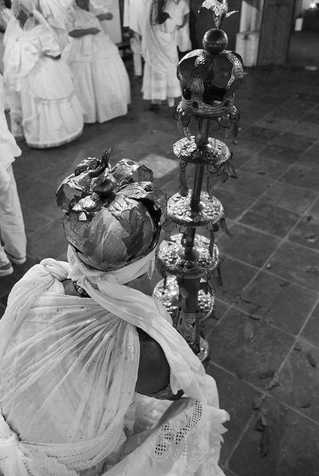 Sobre la consagración de Oshanla, un llamado a que entendamos las prácticas y costumbres en su contexto