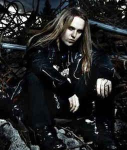 Alexi Laiho ha fallecido a los 41 años de edad.