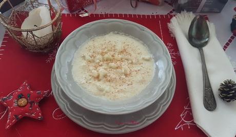 Sopa de coliflor y almendras Sopa de coliflor y almendras