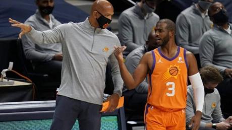 NBA a equipos: el uso de mascarillas será más estricto