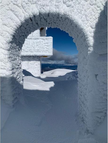 Los técnicos de Redytel nos muestran la belleza del Aquiana nevado 3