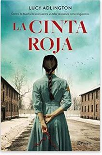 «La cinta roja» de Lucy Adlington