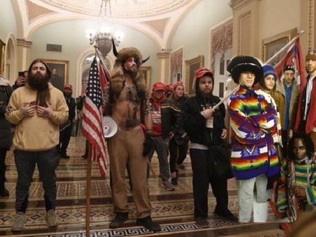 Jamiroquai y Village People ‘asaltan’ el Capitolio