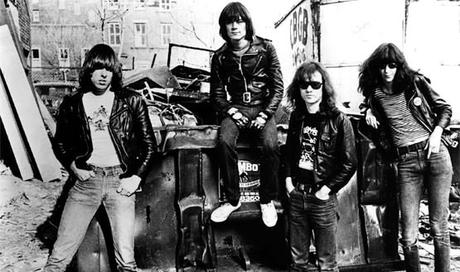 Ramones - La increible saga del Surf-Punk Neoyorkino -Rock espezial nº 3 - 1981