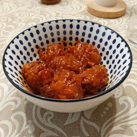 ALBÓNDIGAS CON TOQUE THAI