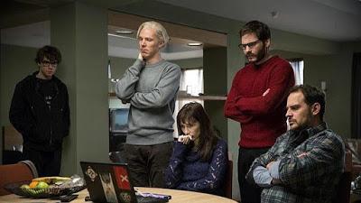 El mismo día en  que la Justicia británica deniega la extradición de Assange a EEUU “por riesgo de suicidio”, Trump propicia el asalto al Capitolio.