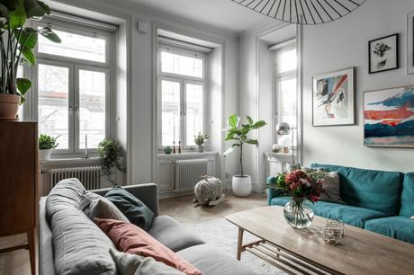 delikatissen sofas nordicos sofás lavables sofás grises sofás desenfundable sofás de tela sofás color neutro sofá minimalista sofá cover scandinavian decor scandinavian couch salón con sofás diferentes nordic style nordic sofá living room with different sofas ikea sofá fabric sofás fabric couch estilo escandinavo decoración nórdica  