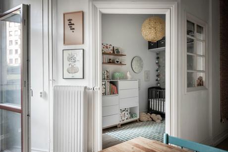 delikatissen sofas nordicos sofás lavables sofás grises sofás desenfundable sofás de tela sofás color neutro sofá minimalista sofá cover scandinavian decor scandinavian couch salón con sofás diferentes nordic style nordic sofá living room with different sofas ikea sofá fabric sofás fabric couch estilo escandinavo decoración nórdica  