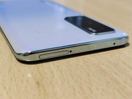 vivo Y70, review de un modesto pero matón