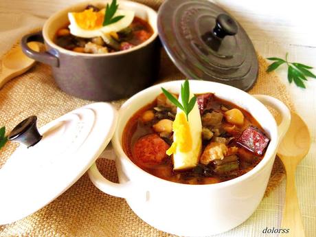 Potaje de garbanzos, acelgas y chorizo Potaje de garbanzos, acelgas y chorizo