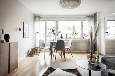 delikatissen wallpaper swedish decor scandinavian style scandinavian decor scandinavian bedroom scandi style scandi hygge scandi bedroom scandi apartment salón sueco salón nórdico papel de pared floral nordic style livingroom scandi estilo nórdico cozy estilo nórdico acogedor estilo escandinavo decoración escandinavo cálido escandinavo acogedor cozy house cozy home cozy apartment  