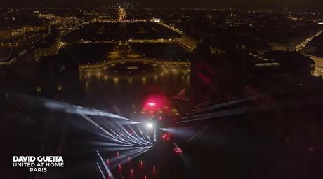 David Guetta y su espectacular despliegue de luz y sonido de año nuevo en el Louvre 11
