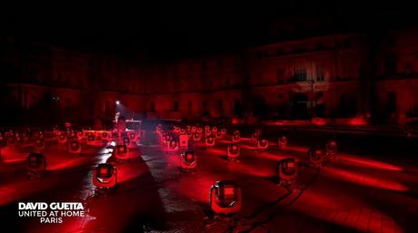 David Guetta y su espectacular despliegue de luz y sonido de año nuevo en el Louvre 30