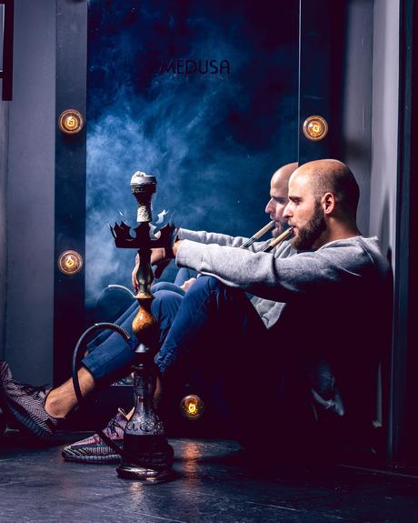 SLAVIK TSARYOV: el imperio de las cachimbas en España SLAVIK TSARYOV: el imperio de las cachimbas en España