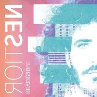 Nestior estrena Reversible