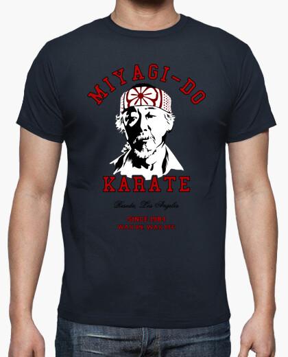 Descubre las camisetas más frikis de El Señor Miyagi