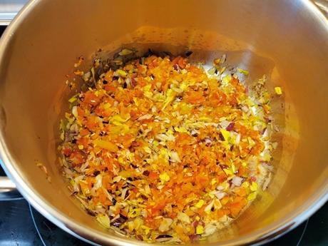Pochas con pollo de corral, una receta sana y casera Pochas con pollo de corral, una receta sana y casera