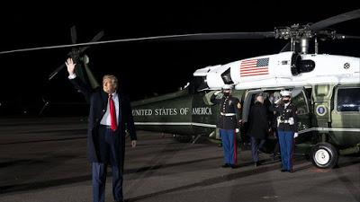 La Cámara de Representantes aprueba la destitución a Trump gracias al voto de diez republicanos.