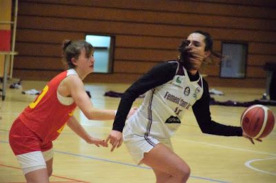 Galería de clics del Segle XXI-Bàsquet Femení Sant Adrià (Liga Femenina 2)