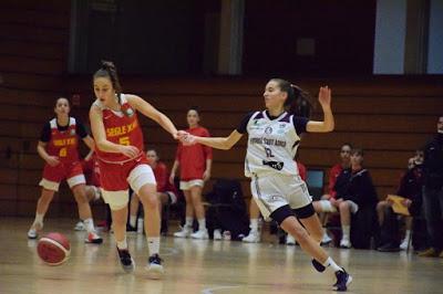 Galería de clics del Segle XXI-Bàsquet Femení Sant Adrià (Liga Femenina 2) Galería de clics del Segle XXI-Bàsquet Femení Sant Adrià (Liga Femenina 2)