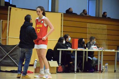 Galería de clics del Segle XXI-Bàsquet Femení Sant Adrià (Liga Femenina 2) Galería de clics del Segle XXI-Bàsquet Femení Sant Adrià (Liga Femenina 2)
