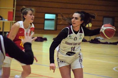 Galería de clics del Segle XXI-Bàsquet Femení Sant Adrià (Liga Femenina 2)