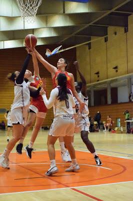Galería de clics del Segle XXI-Bàsquet Femení Sant Adrià (Liga Femenina 2) Galería de clics del Segle XXI-Bàsquet Femení Sant Adrià (Liga Femenina 2)