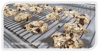 Galletas de avena, plátano y chocolate Galletas de avena, plátano y chocolate