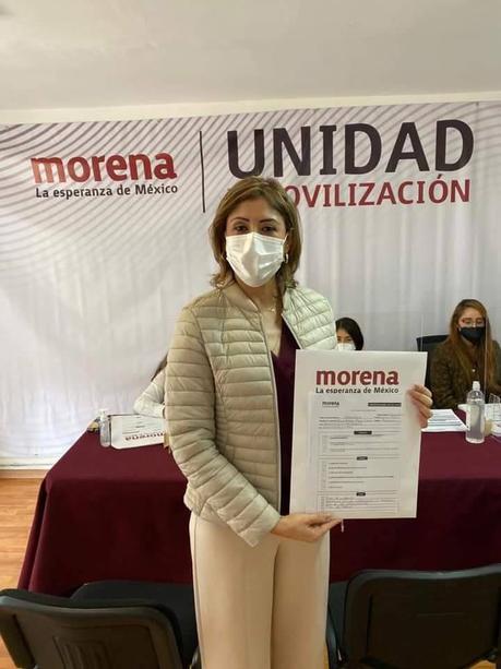 Mónica Rangel se registra al proceso interno de MORENA