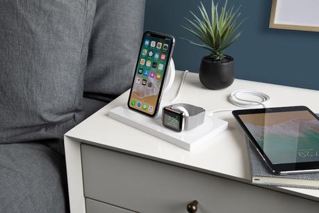 Belkin Boostup Wireless Charging Dock — беспроводная станция для  одновременной зарядки смартфона и часов Apple