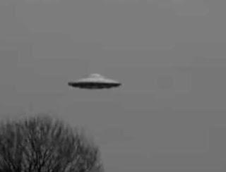 ¿Qué pasaría si ahorita llegan los extraterrestres? ¿Qué pasaría si ahorita llegan los extraterrestres?