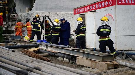 Explosión de mina en China deja a un trabajador muerto