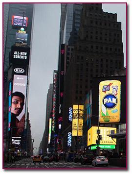 Anuncion de P.A.N. en Times Square de New York