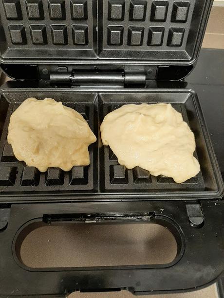 GOFRES CON CANELA GOFRES CON CANELA