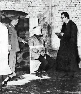 EL CHACAL DE NAHUELTORO - Miguel Littin