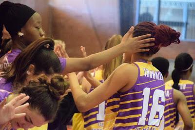 Galería de clics del Bàsquet Femení Sant Adrià-UE Mataró-Femení Maresme (Liga Femenina 2) Galería de clics del Bàsquet Femení Sant Adrià-UE Mataró-Femení Maresme (Liga Femenina 2)