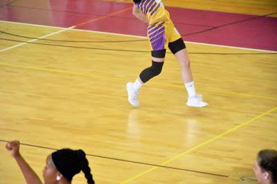 Galería de clics del Bàsquet Femení Sant Adrià-UE Mataró-Femení Maresme (Liga Femenina 2)