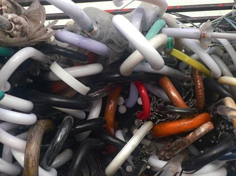 Redistribución de artículos en desuso. La adopción de un sistema eficaz antes de aplicar un modelo ético