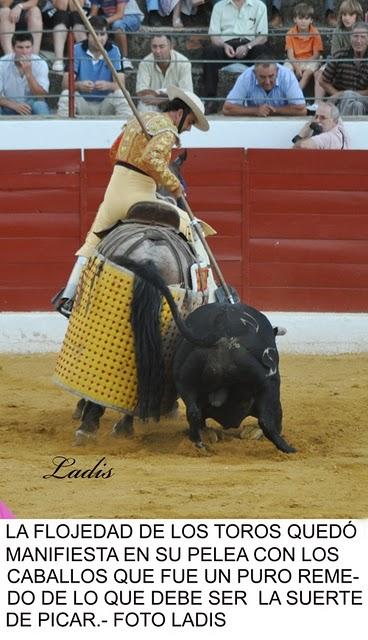 FERIA DE VILLANUEVA DE CÓRDOBA: TARDE DE TOROS SIN HISTORIA