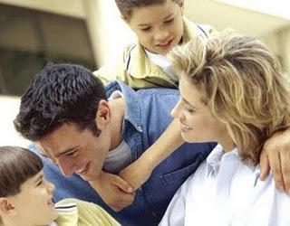 Ocio y hogar en España: ¿a qué dedican el tiempo mujeres y hombres?