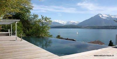 Piscina exterior Casa de lujo en Suiza