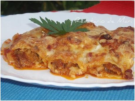 CANELONES DE ATÚN, BACON Y CHAMPIÑONES